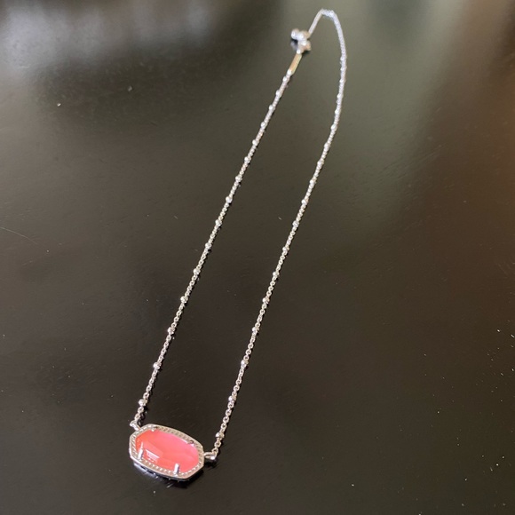 Kendra Scott Jewelry - Kendra Scott Elisa Satellite Necklace. Silver